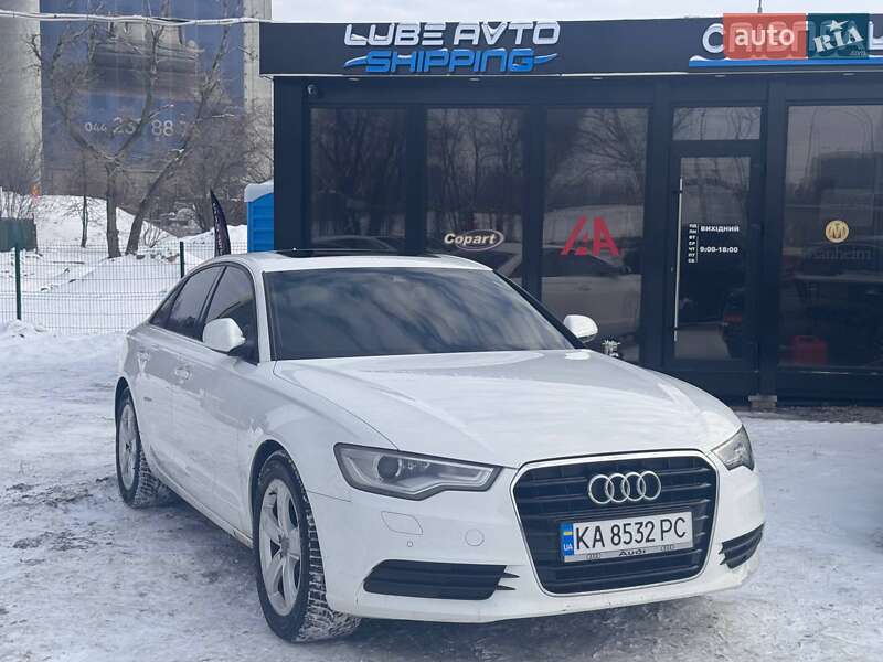 Седан Audi A6 2014 в Киеве