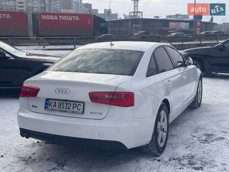 Седан Audi A6 2014 в Киеве
