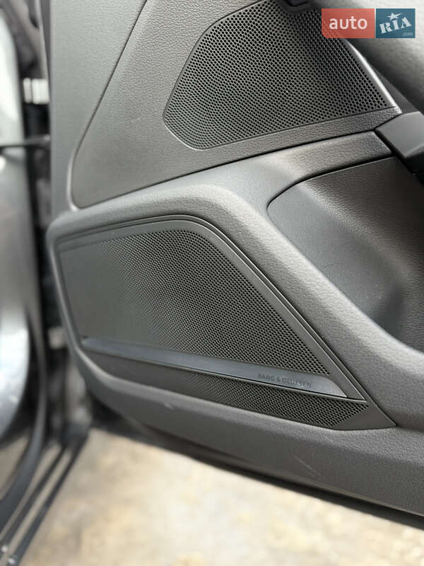 Седан Audi A6 2021 в Киеве