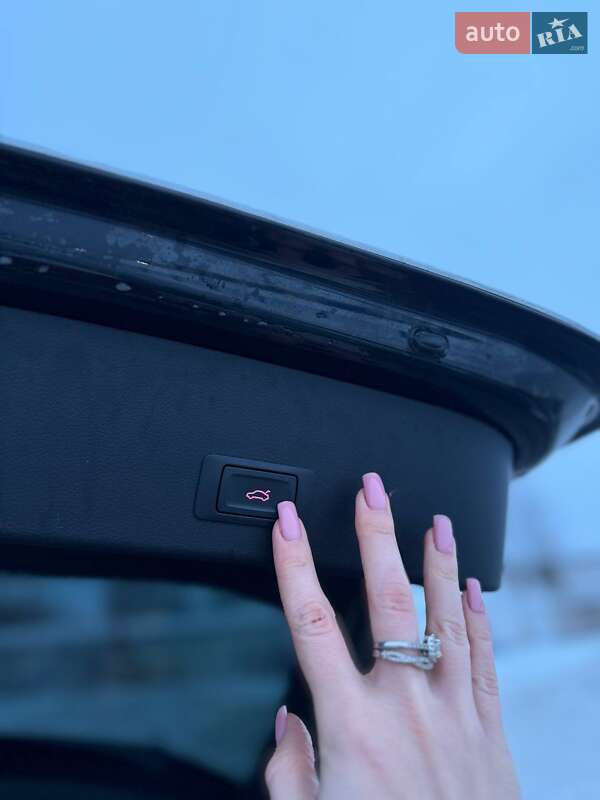 Универсал Audi A6 2016 в Киеве