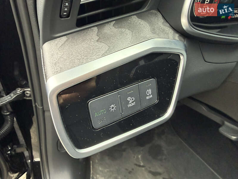 Седан Audi A6 2025 в Києві