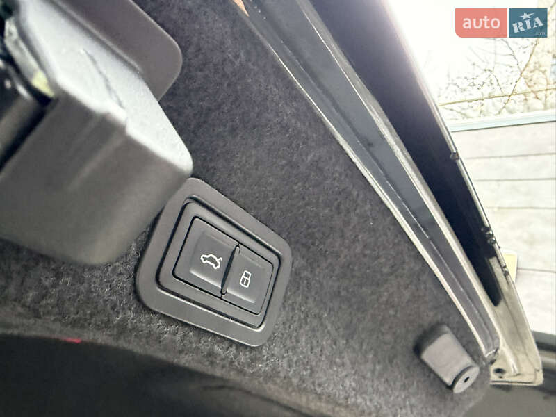 Седан Audi A6 2025 в Києві