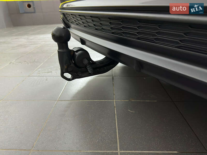 Седан Audi A6 2023 в Казатине