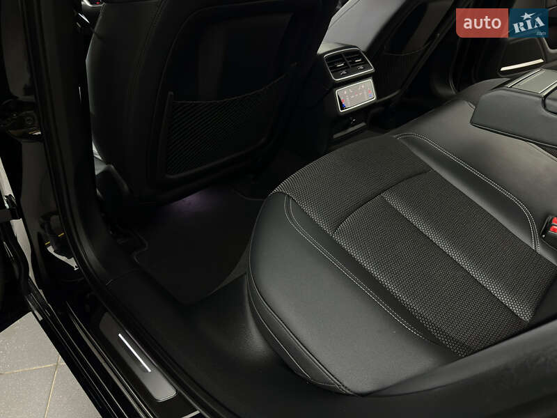 Седан Audi A6 2023 в Казатине