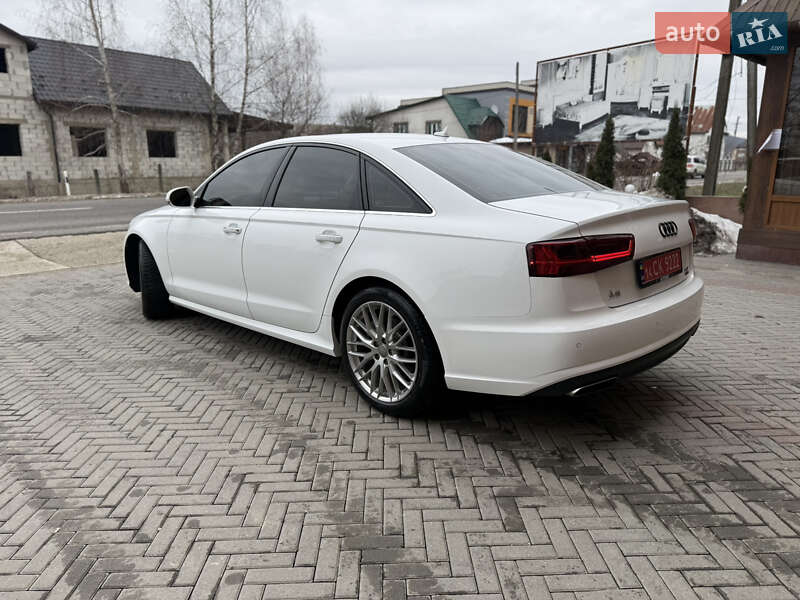 Седан Audi A6 2015 в Тячеве