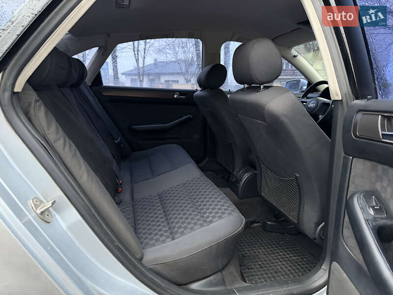 Седан Audi A6 1998 в Тячеві