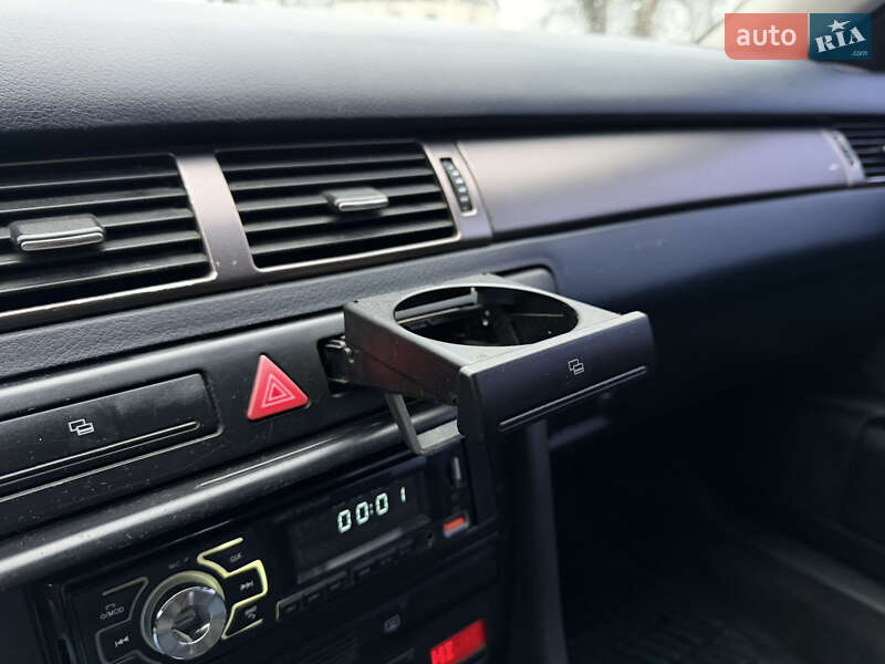 Седан Audi A6 1998 в Тячеві