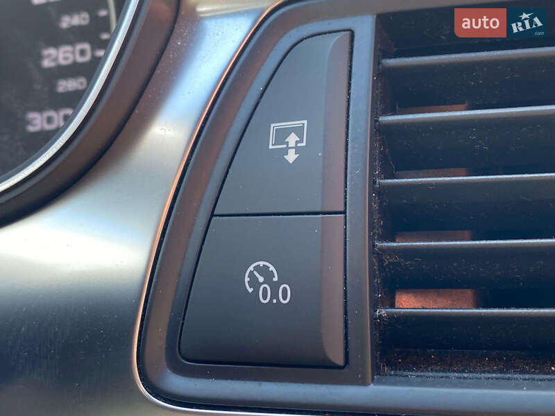 Універсал Audi A6 2012 в Рівному