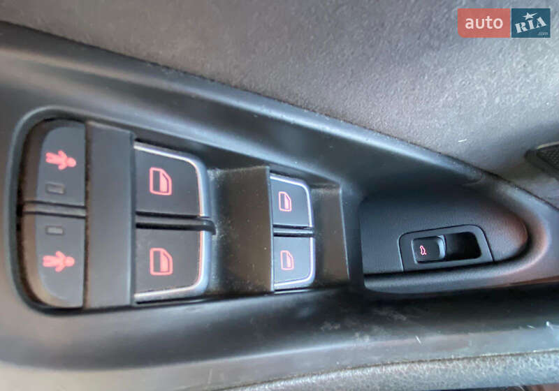 Універсал Audi A6 2012 в Рівному