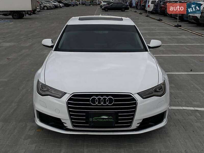 Седан Audi A6 2015 в Киеве