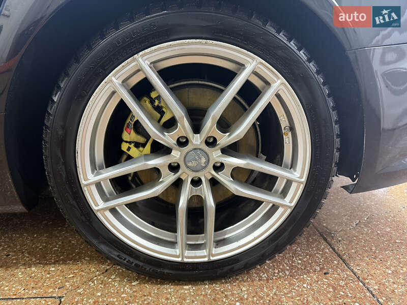 Седан Audi A6 2016 в Дніпрі