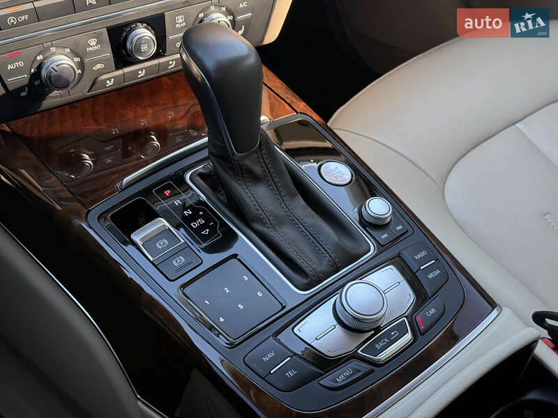 Седан Audi A6 2016 в Киеве