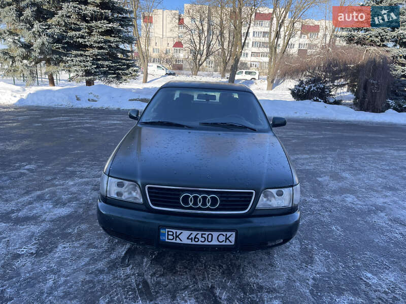Седан Audi A6 1995 в Рівному