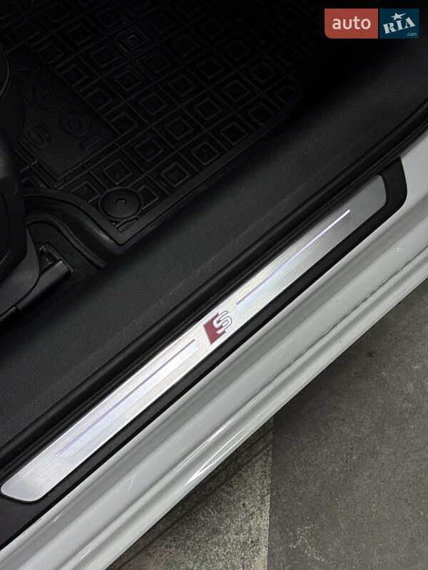 Седан Audi A6 2020 в Одесі