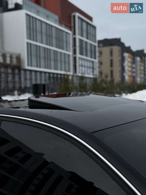 Седан Audi A6 2013 в Ровно