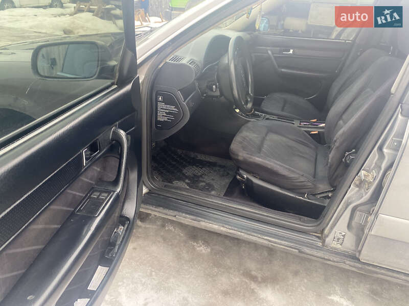 Седан Audi A6 1994 в Богородчанах