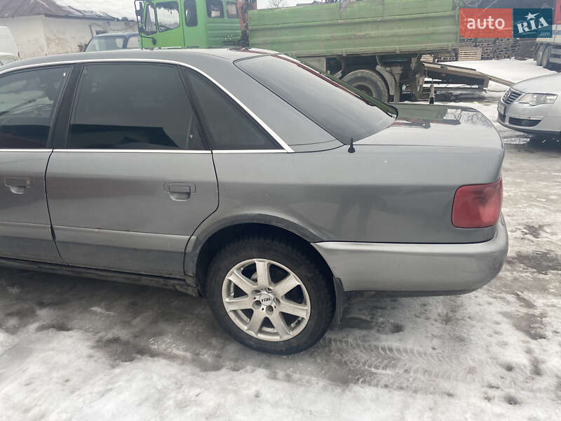 Седан Audi A6 1994 в Богородчанах