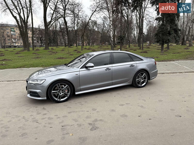 Седан Audi A6 2015 в Запорожье