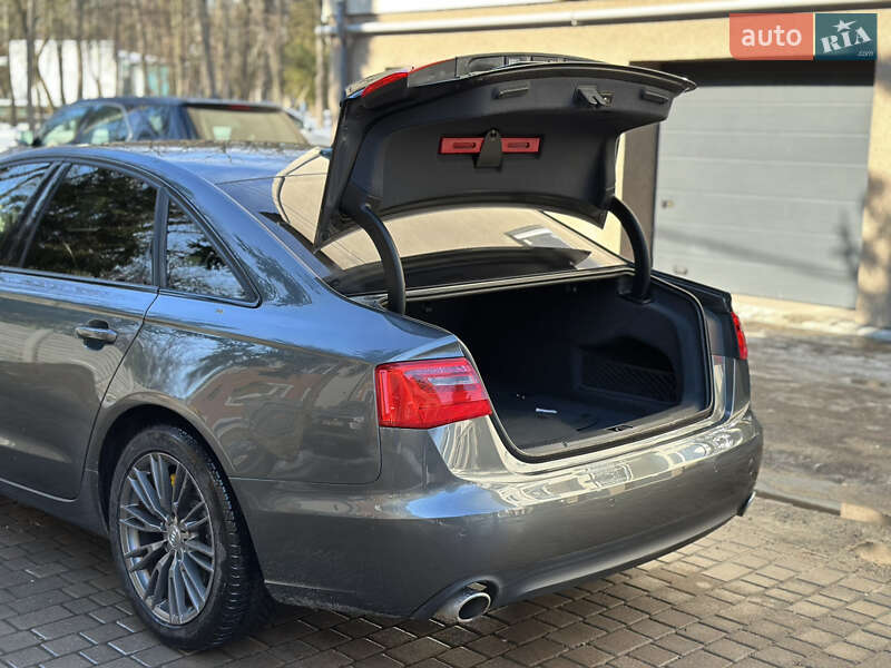 Седан Audi A6 2012 в Ивано-Франковске