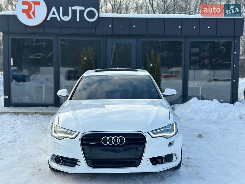 Седан Audi A6 2014 в Львове