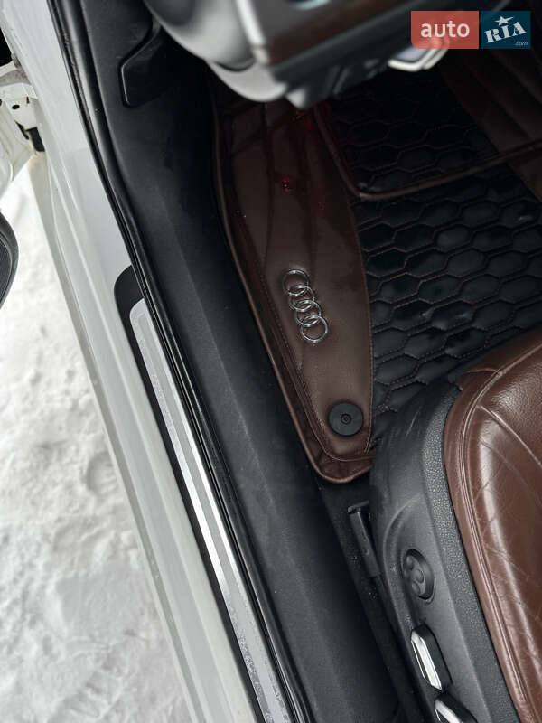 Седан Audi A6 2014 в Киеве