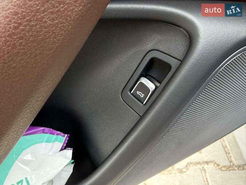 Седан Audi A6 2018 в Одессе