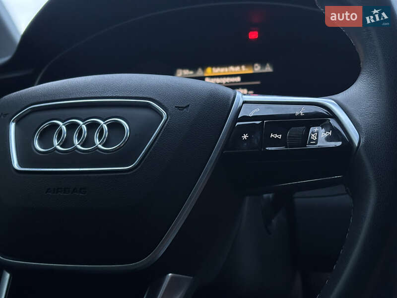 Седан Audi A6 2022 в Києві