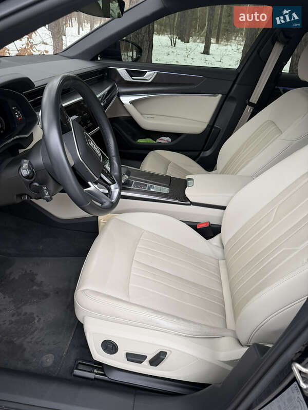 Седан Audi A6 2023 в Києві