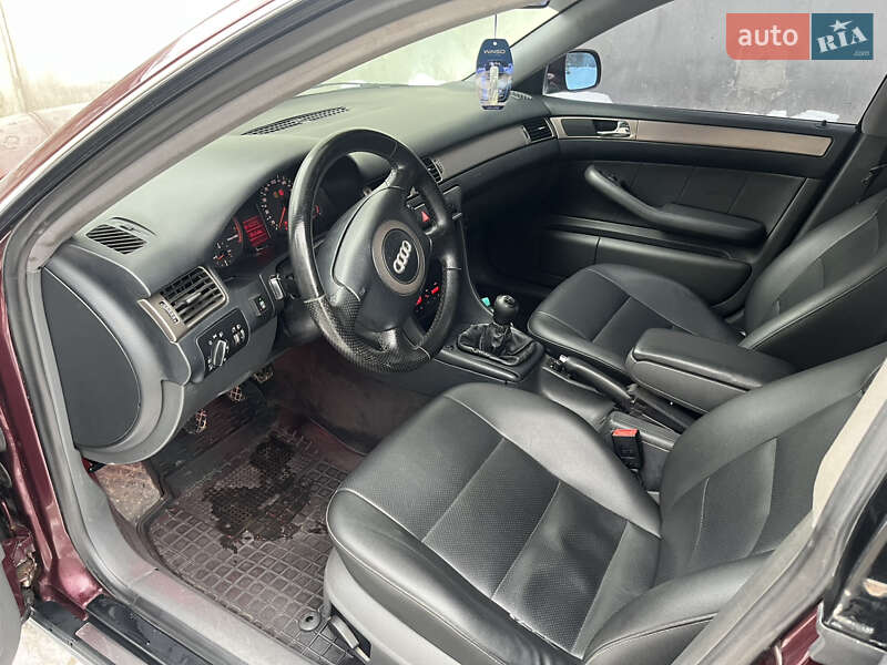 Седан Audi A6 1998 в Сокале