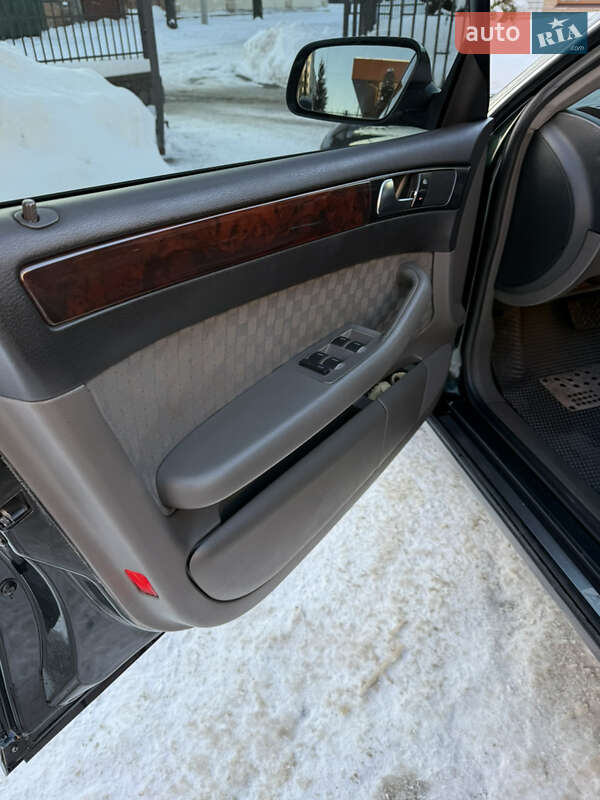 Седан Audi A6 2002 в Кременчуге