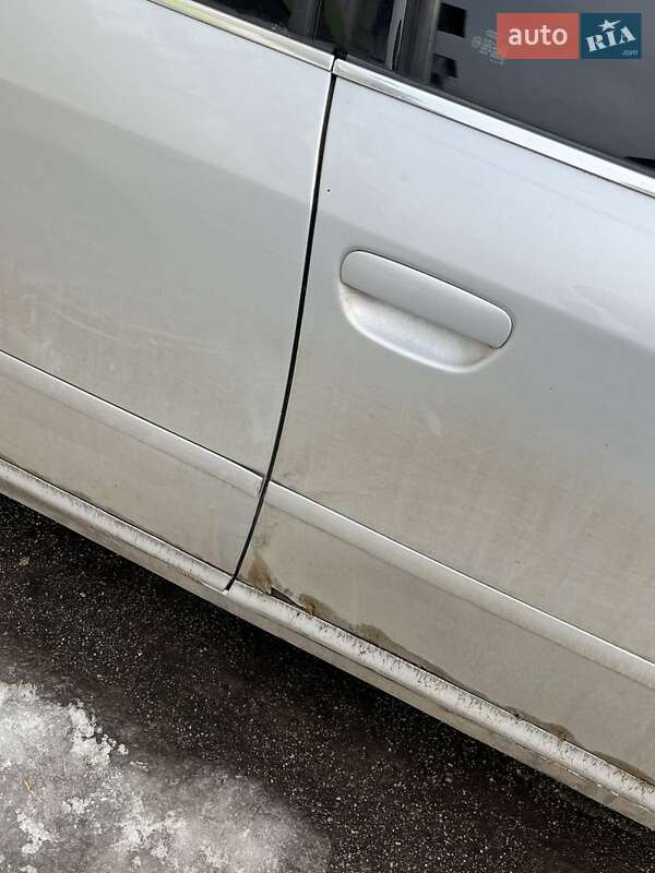 Універсал Audi A6 1999 в Кропивницькому