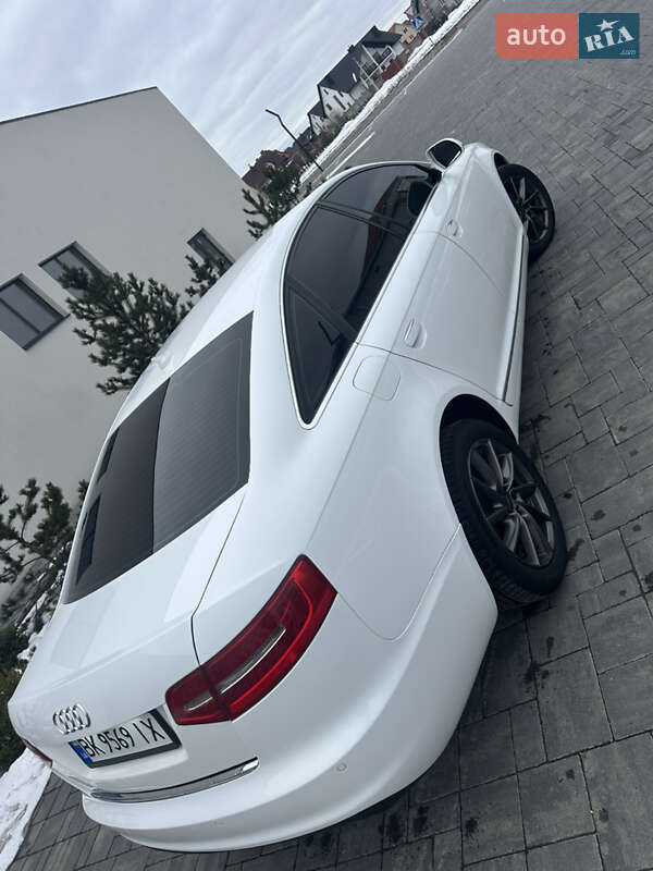 Седан Audi A6 2010 в Луцке