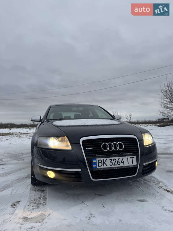 Седан Audi A6 2004 в Гощі