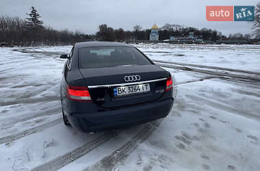 Седан Audi A6 2004 в Гоще