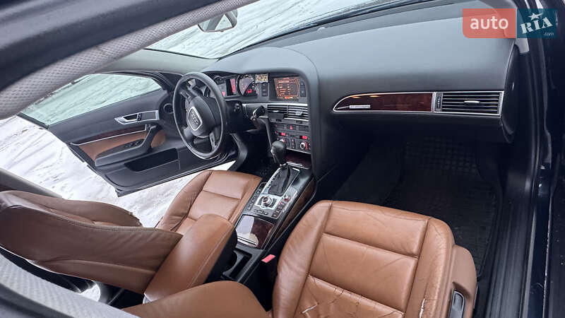 Седан Audi A6 2004 в Гощі