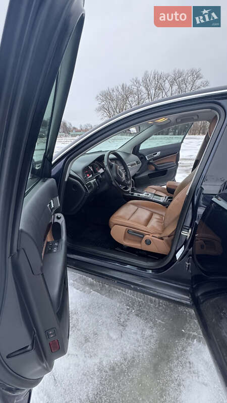 Седан Audi A6 2004 в Гощі