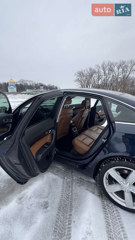 Седан Audi A6 2004 в Гощі