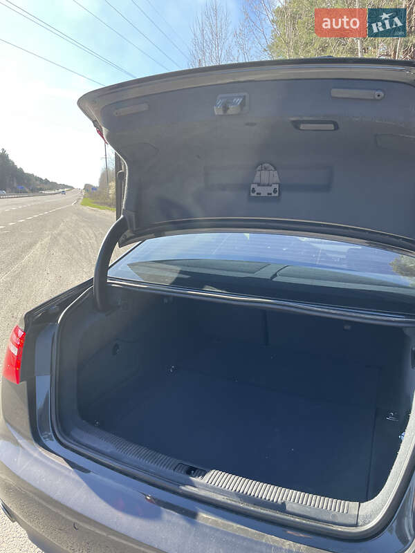 Седан Audi A6 2011 в Ковеле