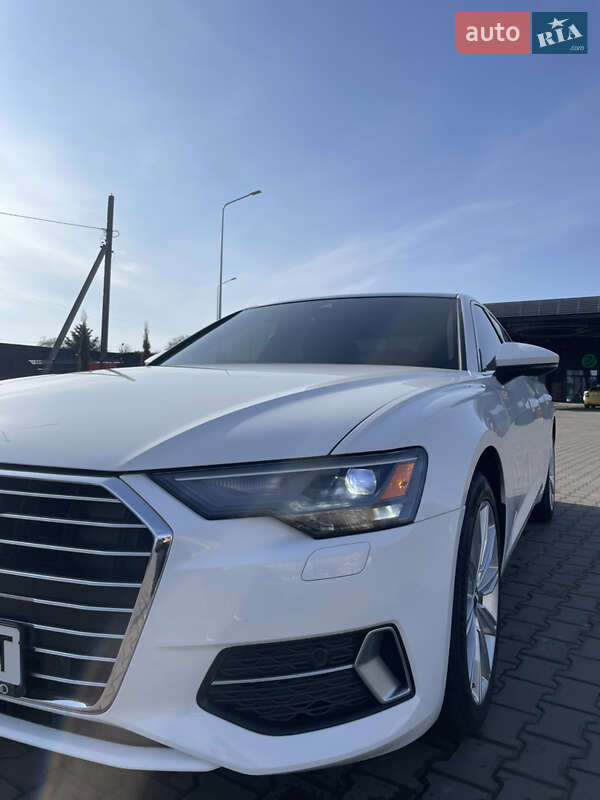 Седан Audi A6 2019 в Луцке