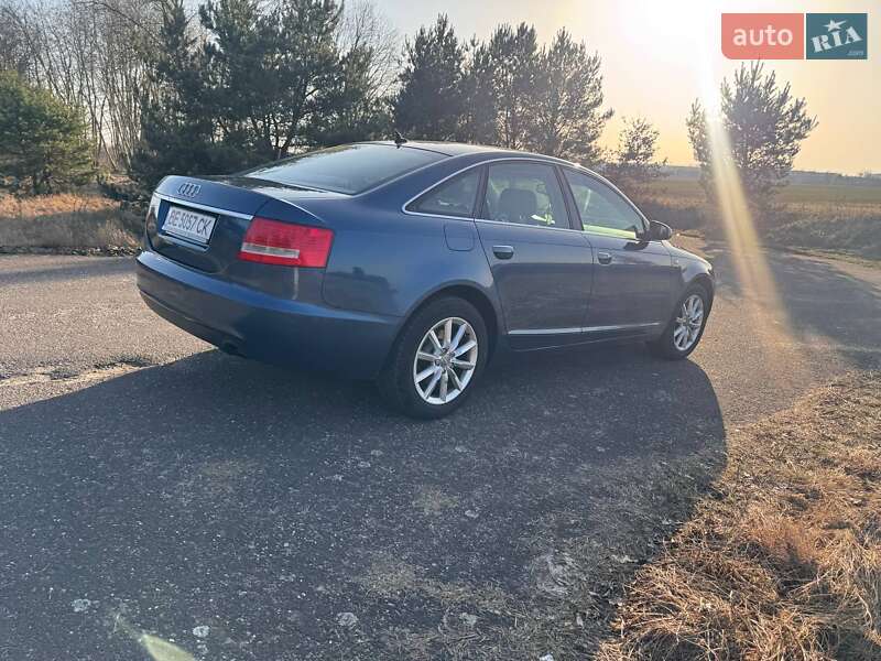 Седан Audi A6 2004 в Николаеве