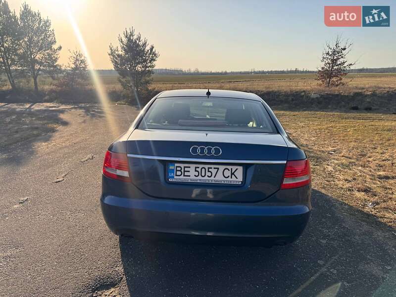 Седан Audi A6 2004 в Николаеве