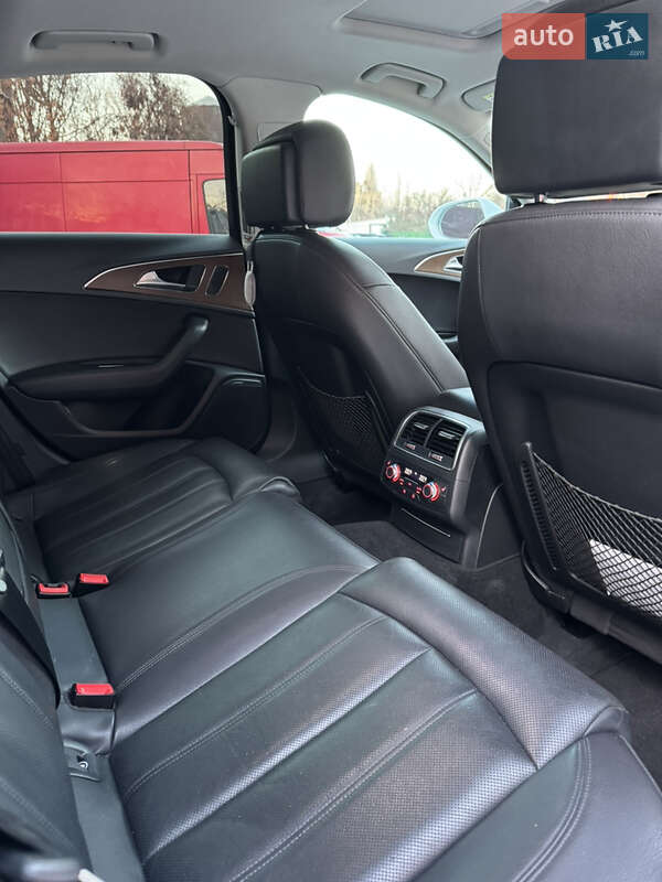 Седан Audi A6 2016 в Киеве