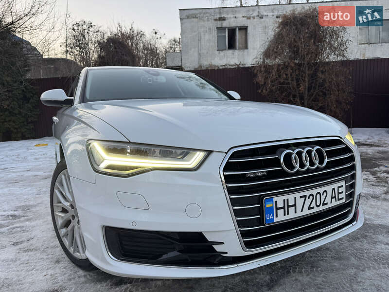 Седан Audi A6 2016 в Киеве