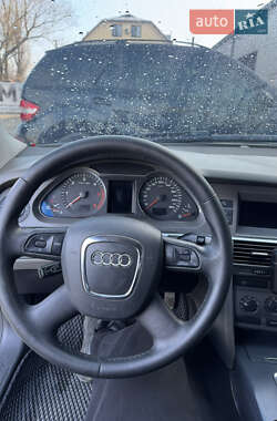 Седан Audi A6 2006 в Новоселице