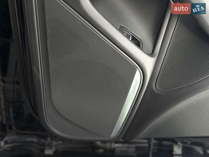 Седан Audi A6 2015 в Сумах