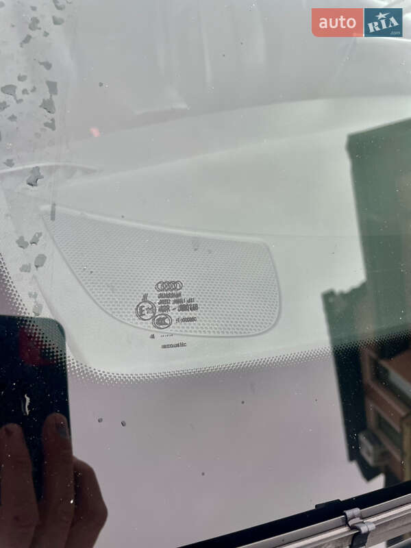 Седан Audi A6 2014 в Рівному