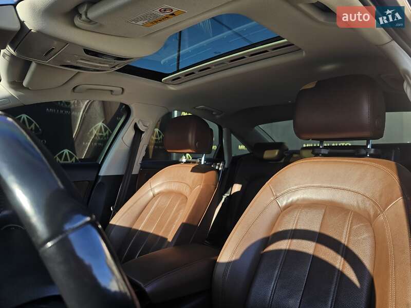 Седан Audi A6 2015 в Киеве