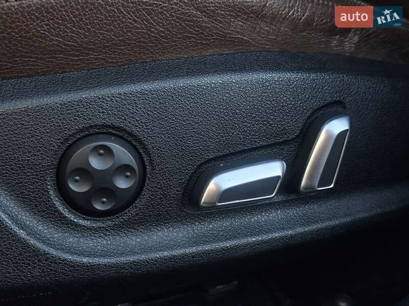 Седан Audi A6 2015 в Киеве