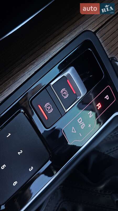 Седан Audi A6 2015 в Киеве