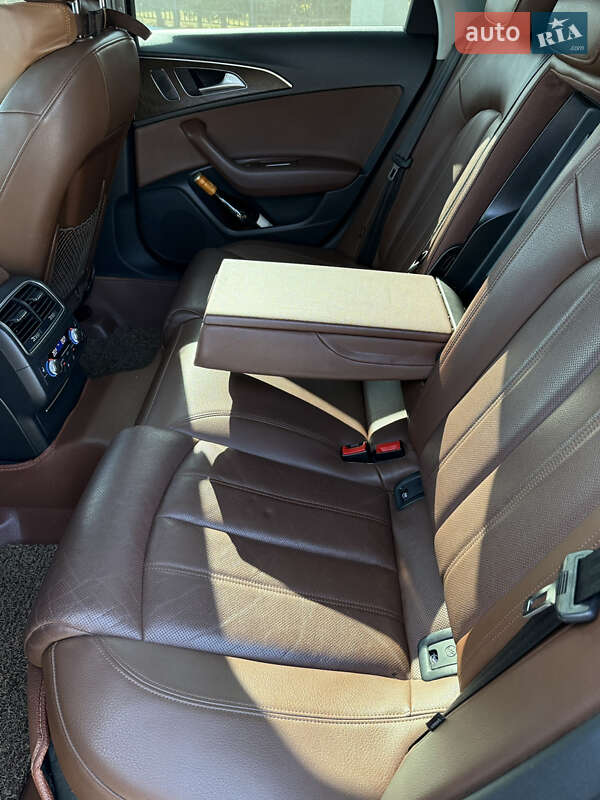 Седан Audi A6 2015 в Шептицькому